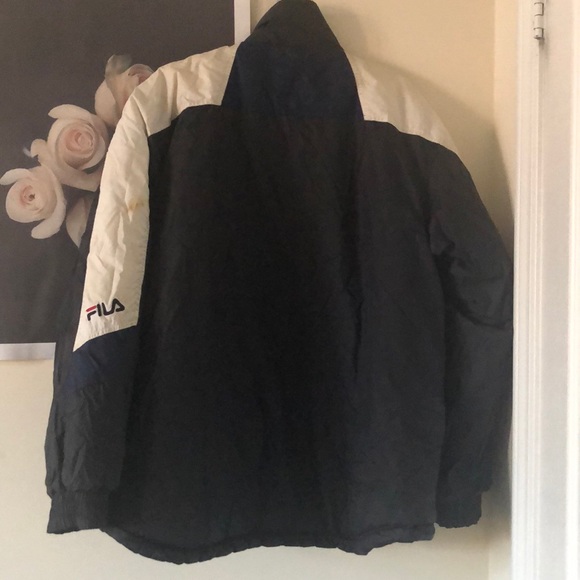 VINTAGE reversible fila bomber jacket - Picture 7 of 13